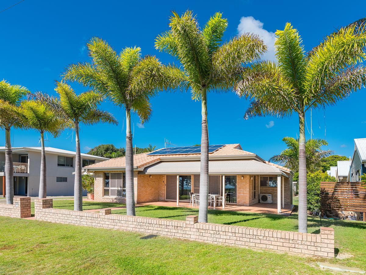 Nrma Woodgate Beach Holiday Park ภายนอก รูปภาพ
