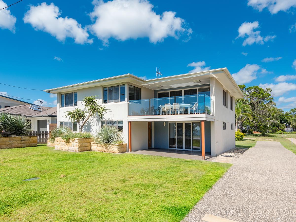 Nrma Woodgate Beach Holiday Park ภายนอก รูปภาพ