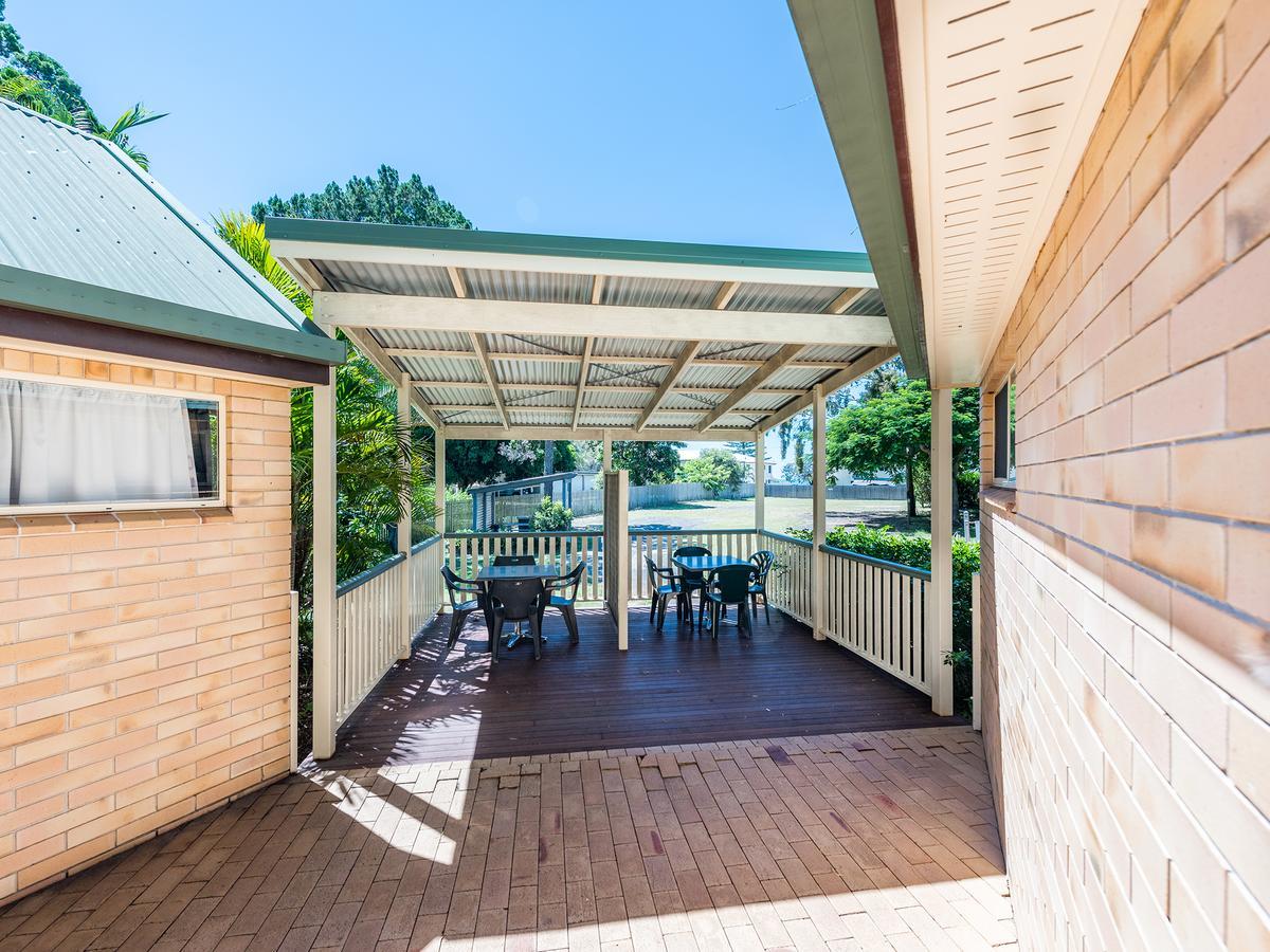 Nrma Woodgate Beach Holiday Park ภายนอก รูปภาพ