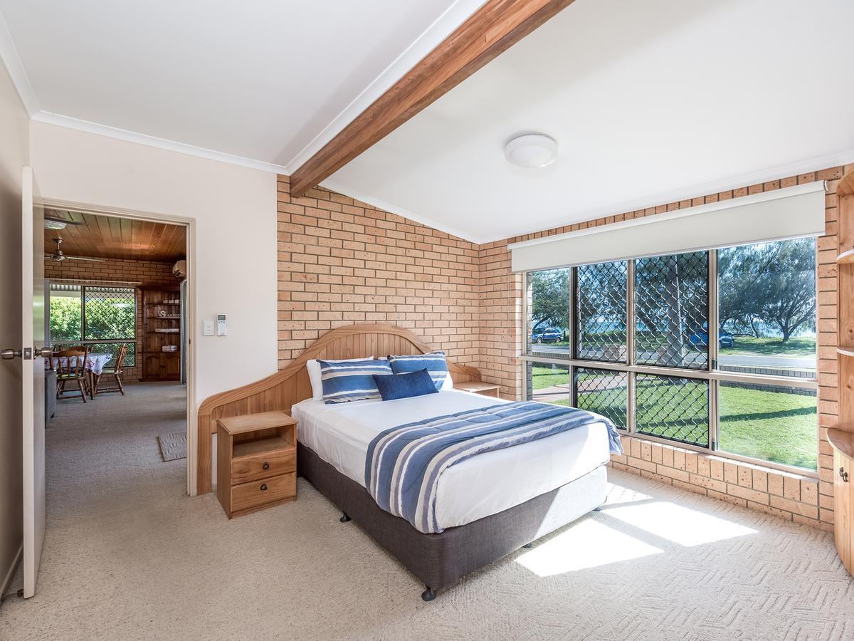 Nrma Woodgate Beach Holiday Park ภายนอก รูปภาพ